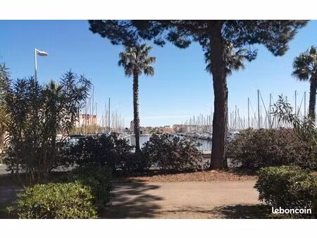 gruissan  rive droite - 2 pièces 35 m² avec extéreur