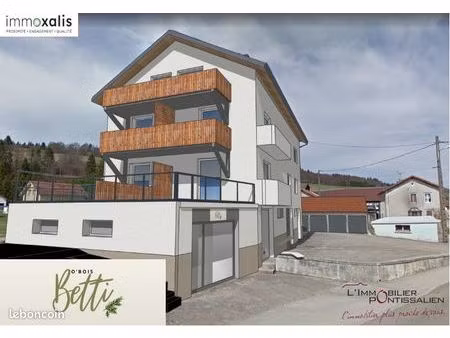 appartement 4 pièces 116 m²