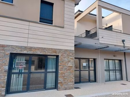 local professionnel 30m2