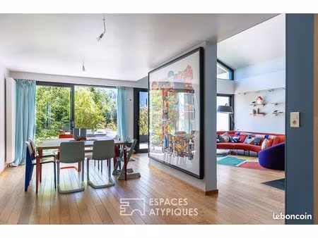 maison 8 pièces 253 m²