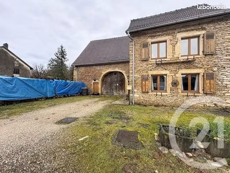 maison 4 pièces 133 m²
