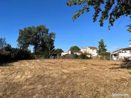 terrain 800 m² fonsorbes