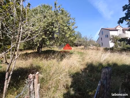 terrain 1 pièce 918 m²