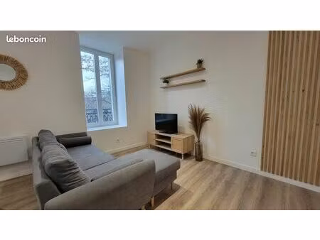 t2 40m2 rez-de-jardin meublé refait à neuf  quartier de la gare