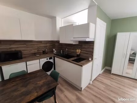 studio cosy meuble - refait a neuf - parking gratuit