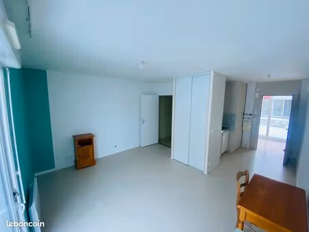 résidence séniors service hestia - appartement n° 19 - 29 m² - villedieu sur indre