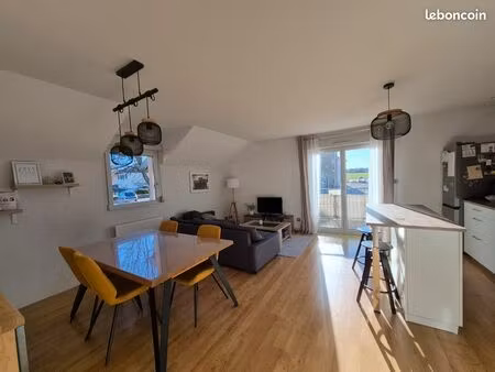 appartement . 3 pièces. 67m²