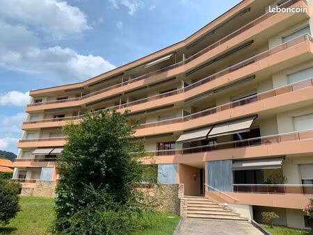 t3 traversant 73m2 (totalité chauffage inclus) terrasse  loggia  cave  parking