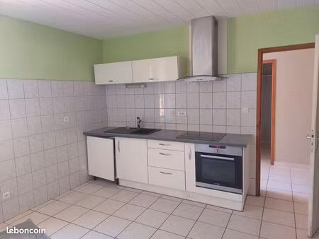 appartement 3 pièces 82 m²