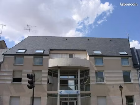 local bureaux 311 m²