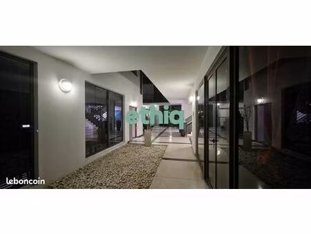 bureaux 15 m² les abymes