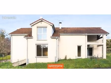 maison 8 pièces 241 m²