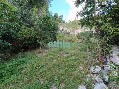 terrain 2 000 m² sainte anne