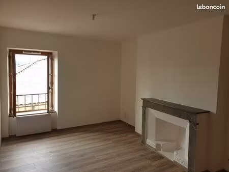 appartement f2   charme   lumineux  sécurisé