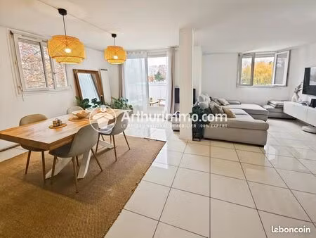 duplex 5 pièces 100 m²