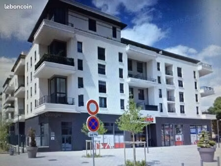 location meublée face à la gare d’ermont