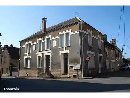 immeuble 11 pièces 524 m²