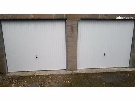 2 garages à issoudun