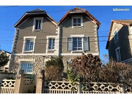 maison 6 pièces 93 m²