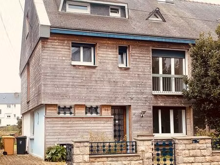 maison familiale  au prix très attractif et à visiter sans tarder (155 m2 - 6 chambres)
