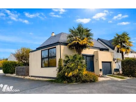 maison 6 pièces 148 m²