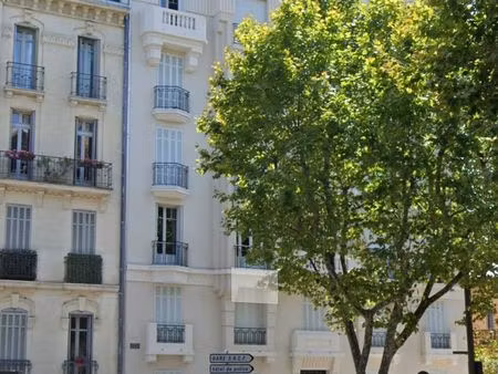 appartement meublé 2 pièces (t2) 35m2 aix centre