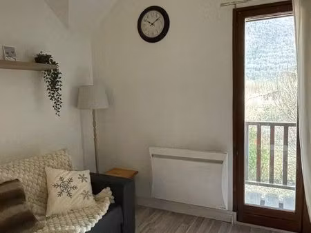 vends appartement proche de la gare