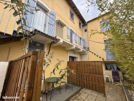 immeuble 180 m² néris-les-bains