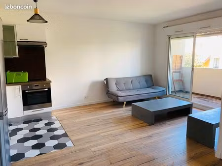 joli t2 40m2 avec balcon