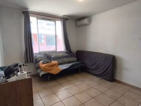 studio 1 pièce 19 m²