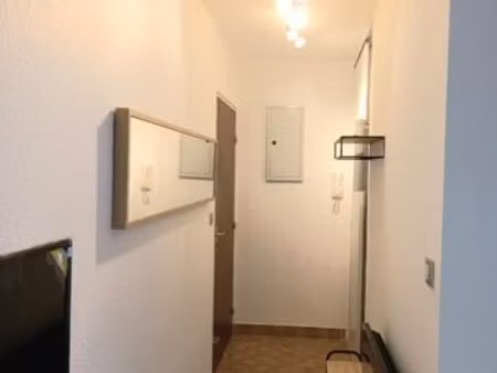 t1 bis meublé /équipé 570cc