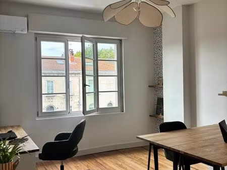 location poste de bureau partagé à begles - bordeaux