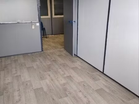 bureau 11 m2 mérignac capeyron