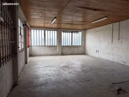 location local hangar entrepôt atelier 100m2