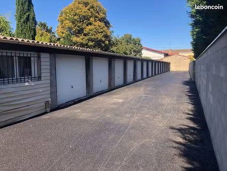 parking/box 15 m² bordeaux