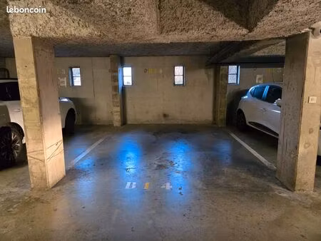 loue parking sécurisé