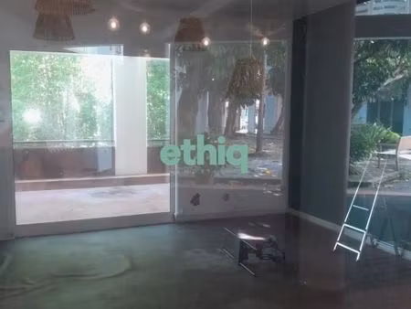 local commercial 34 m²