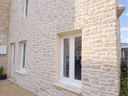 ? maison de caractères-bien exceptionnel - 87m2- 3 chambres- argences