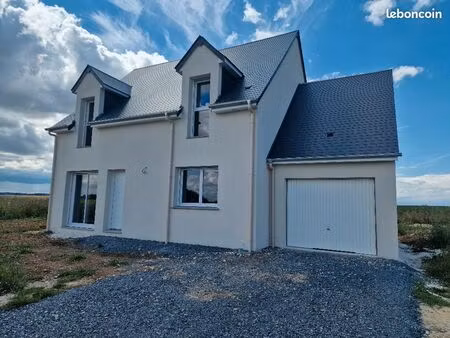 maison 6 pièces 105 m²