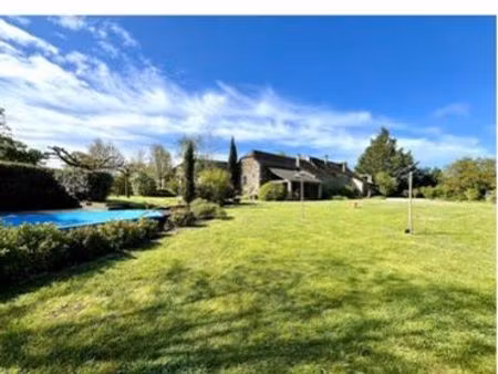 maison 5 pièces 150 m2