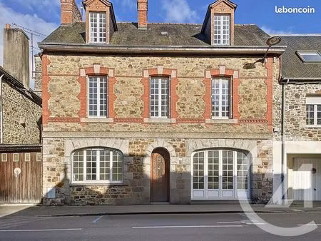 maison de ville 9 pièces 192 m²