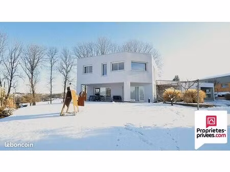 maison 6 pièces 162 m²