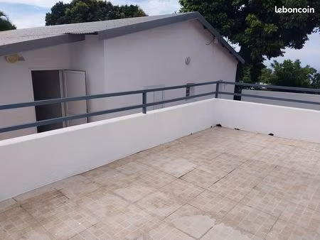 1100 location maison t3 — 80 m² — calme  vue port