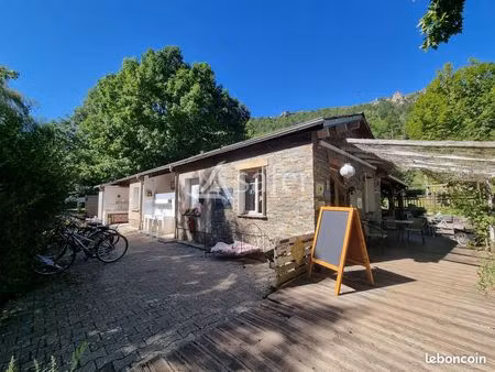 terrain 9774 m² florac trois rivières