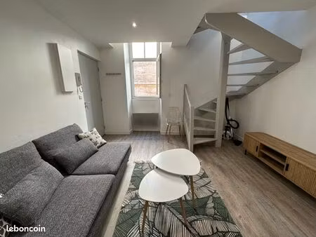 joli appartement t1 bis saint pierre