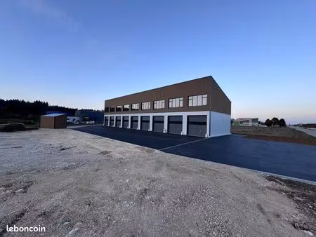 cellule artisanale / bureau / entrepôt