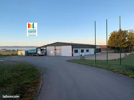 local 600 m² frasne