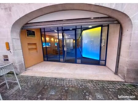 local commercial 120 m²