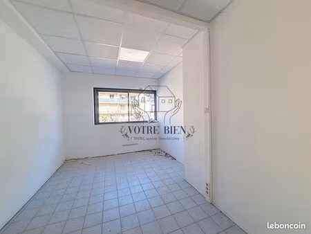 local 21 m² manosque