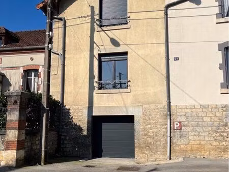 maison de ville rue des cras